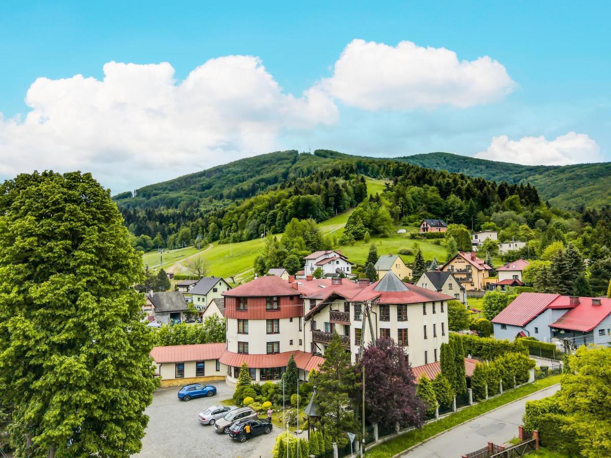 Rezydencja Czantoria & Spa Ustron Dış mekan fotoğraf